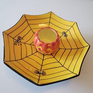 Halloween Pumpkin Spider Web Candy Dish / Chips & Dip Vintage Dennis East Decor